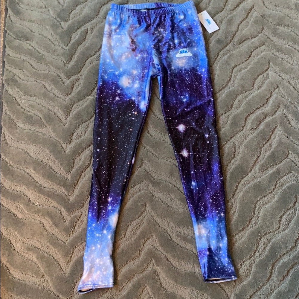 Lotus athletic leggings
